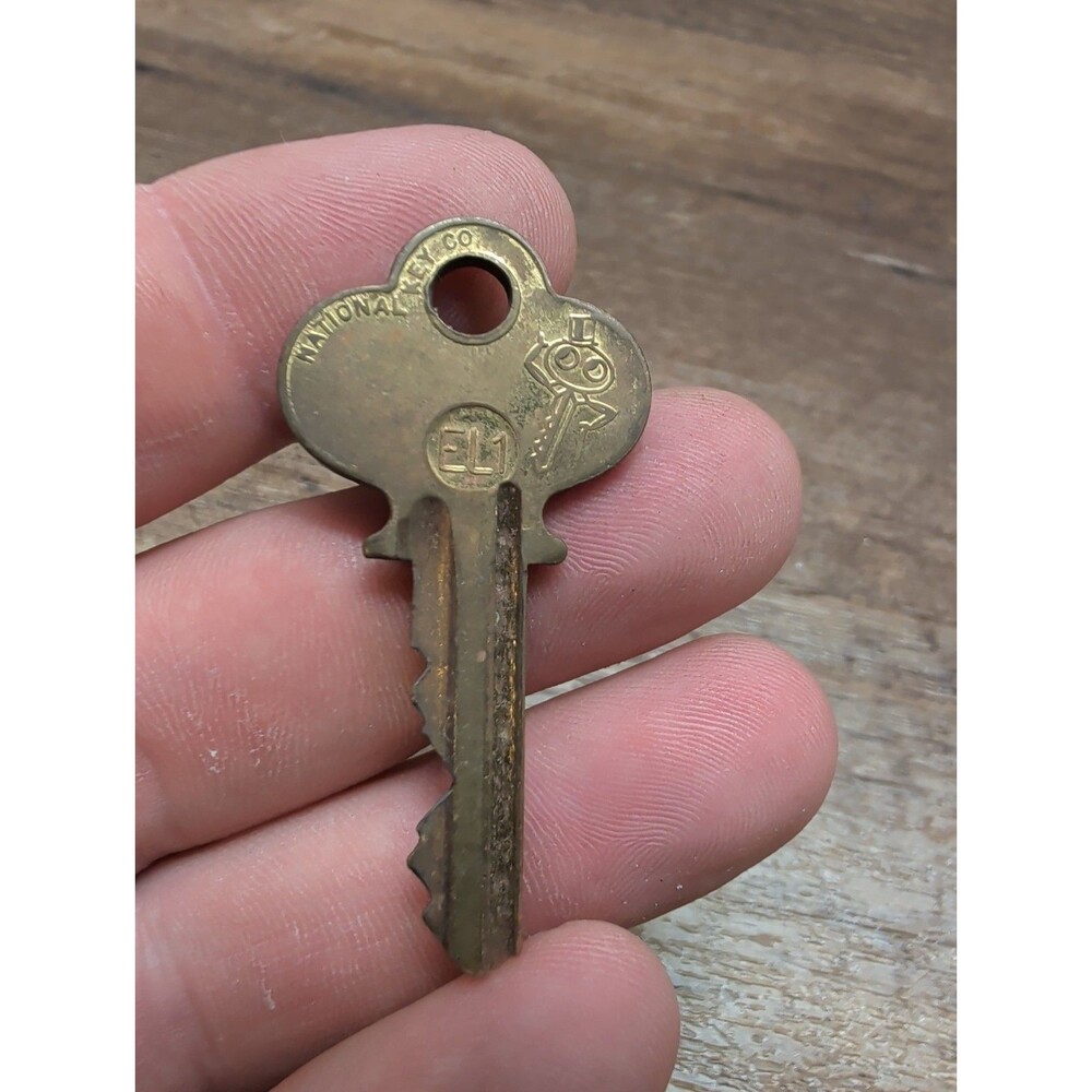 Vintage National Key Company Brass Key L4 E11 Mr. Key Lot Of 2 - Picture 4 of 6